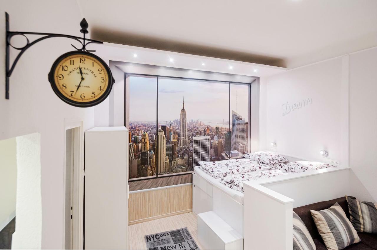 Appartamento Free Parking, Quiet Design Flat In The Centre Budapest Esterno foto